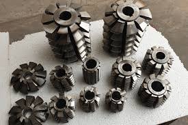 Gears, splines and rollers machining
